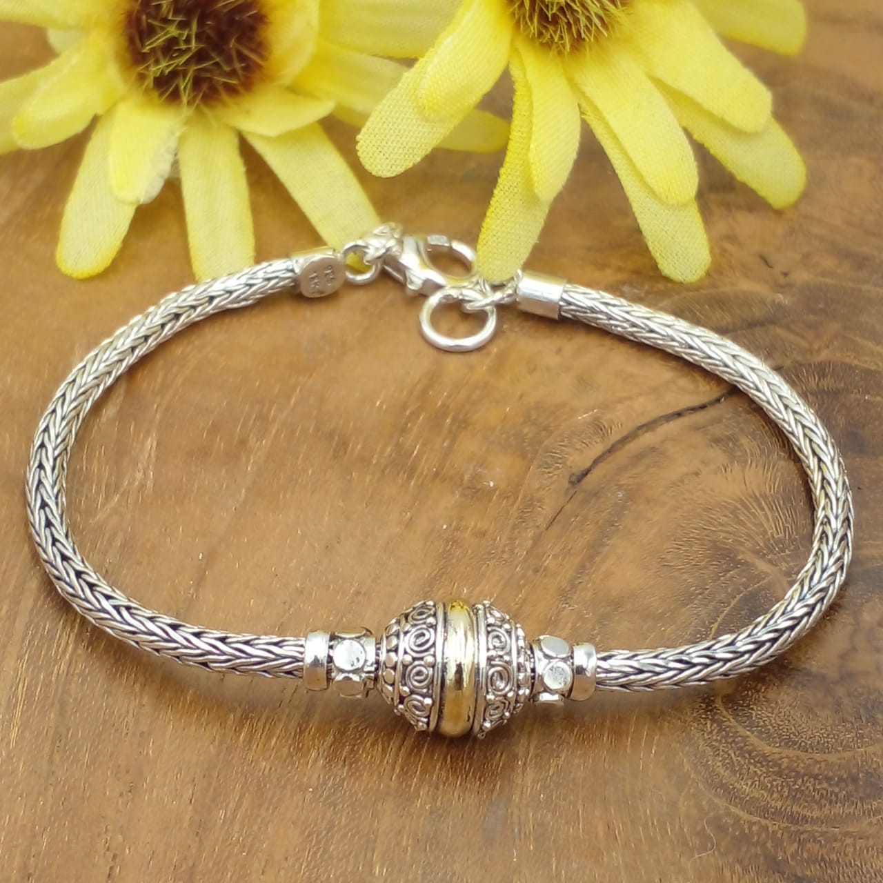 Handmade Bali Silver and Gold Bracelet B617W275 - Image 1