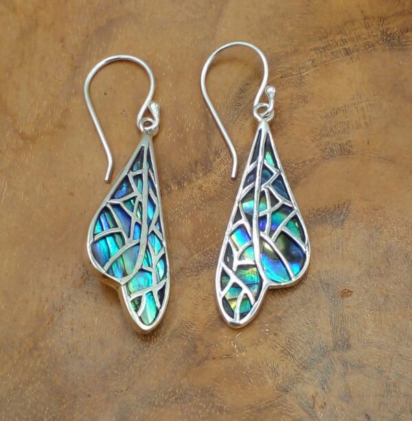 Traditional Bali Silver Shell Earrings E1642ABLW105