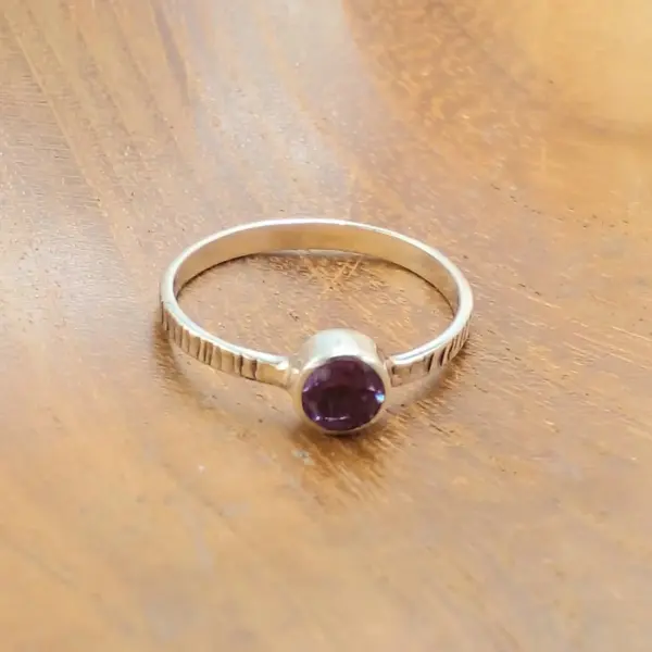 Hammer Ring With Gems R676RD-BTZW75