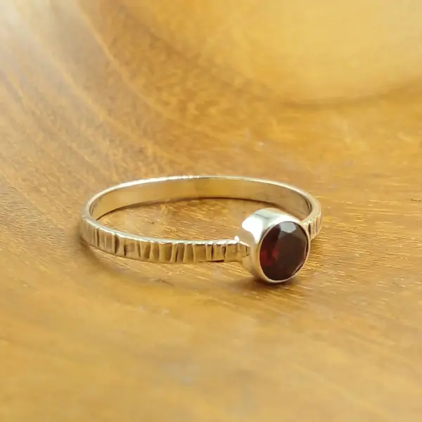 Hammer Ring With Gems R676RD-BTZW75