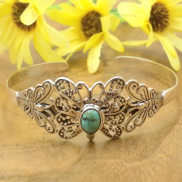 Bali Butterfly Silver Cuff Bracelet B657GRTW540