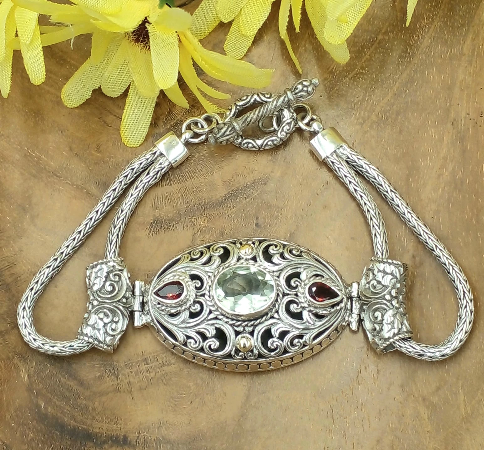 Balinese silver chain bracelet with Balinese carvings B662GG-W1551 - Image 1