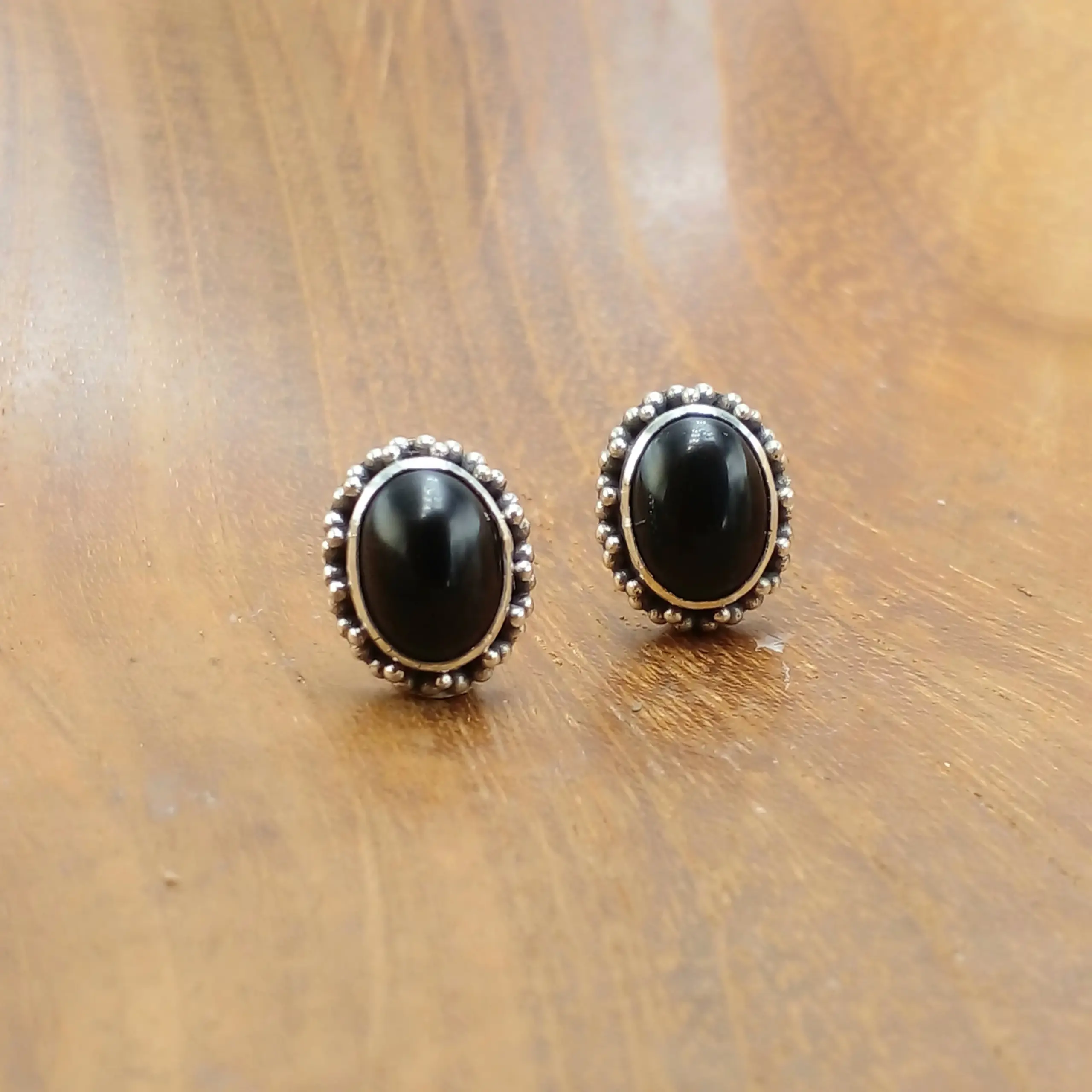 Balinese silver earrings with jawan sprinkles E1783BLXW140 - Image 1