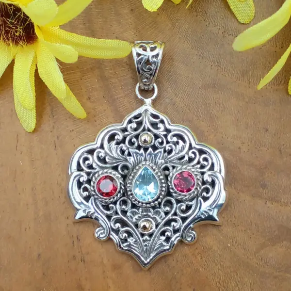 Balinese Silver Pendant With Gems P820AMGW942