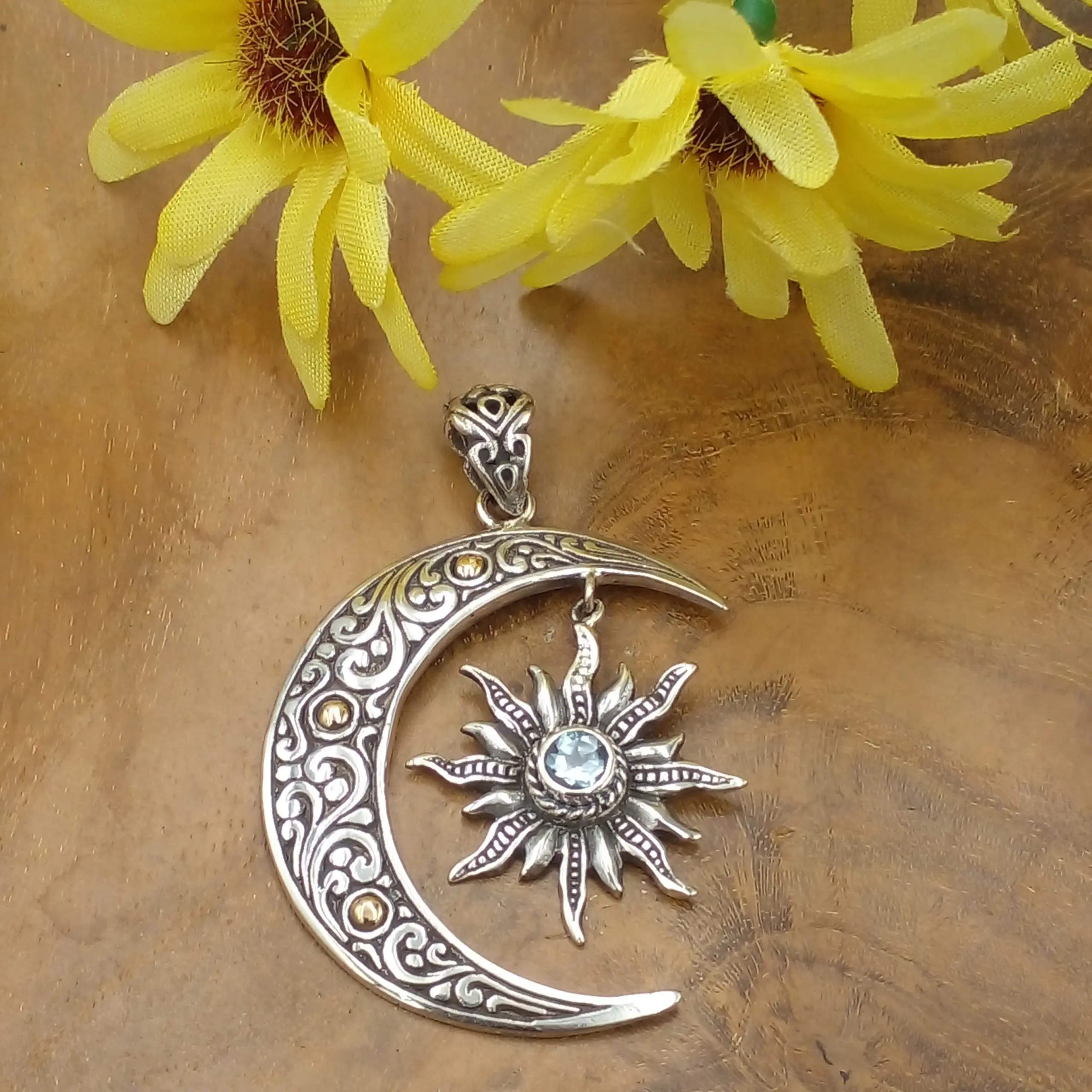 Balinese Silver Sun Pendant With Gems P821BTZW471 - Image 1