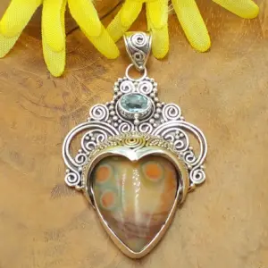 Balinese Silver Pendant with Gems P827B-W646 - Image 2