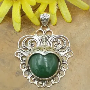Balinese Silver Pendant with Gems P828LBDW563 - Image 2