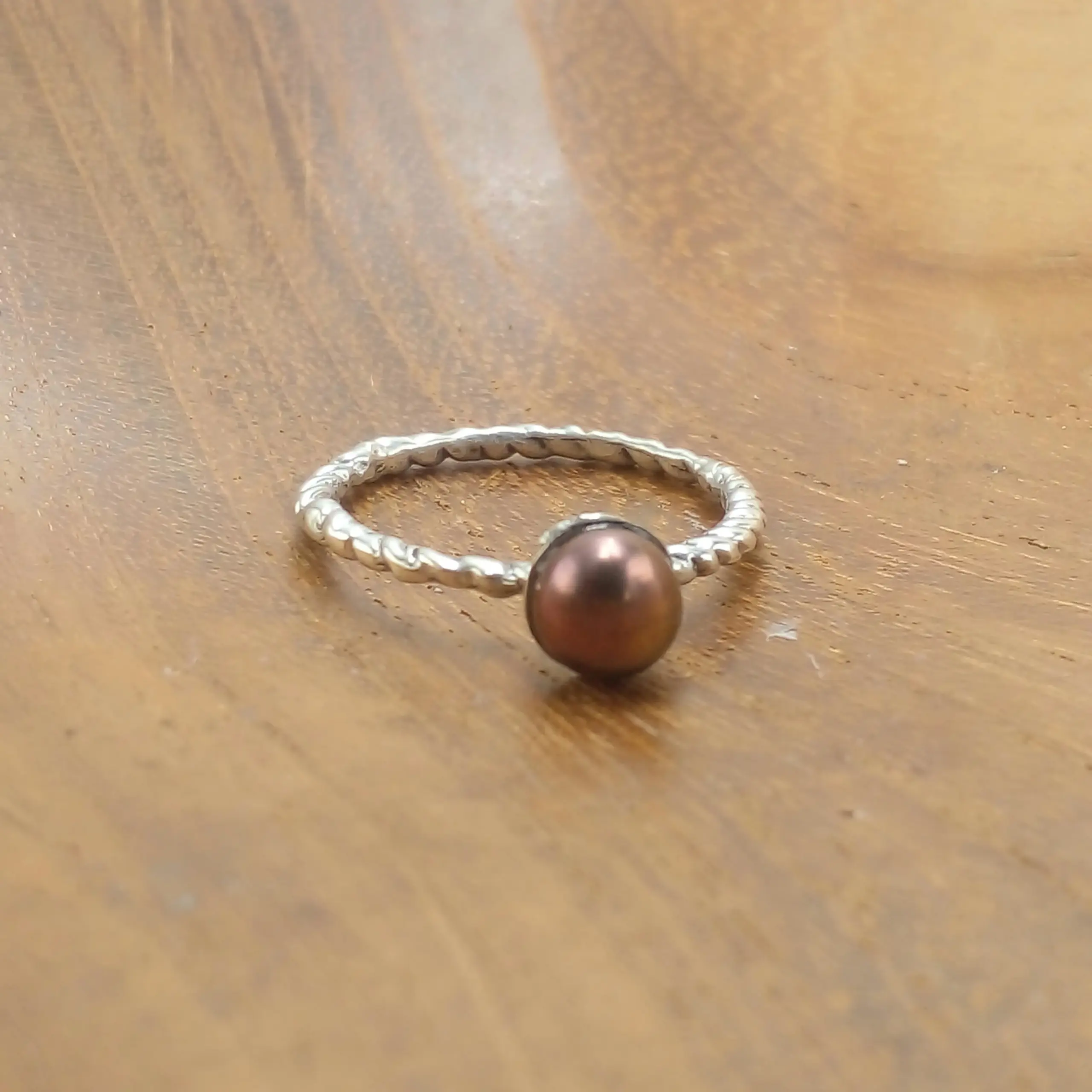Balinese Carved Silver Ring With Pearls R684MBKW115 - Image 1
