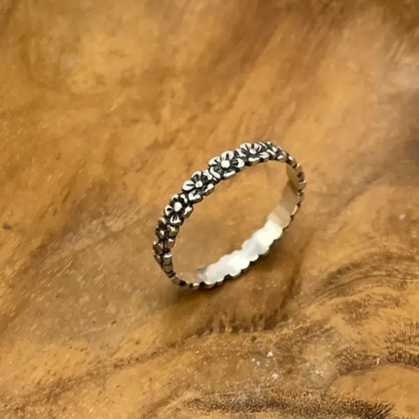 Floral Silver Ring R688W115