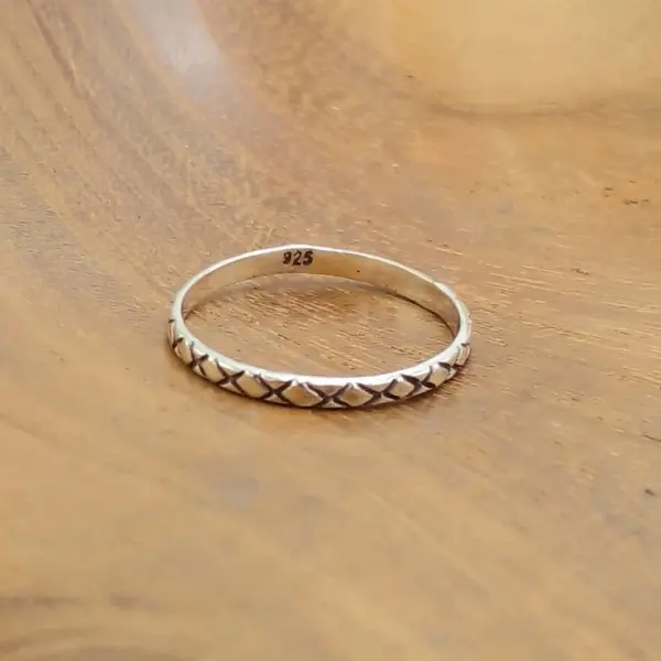 Classic Silver Ring with Cross Weave and Oxidation Finish R690W95