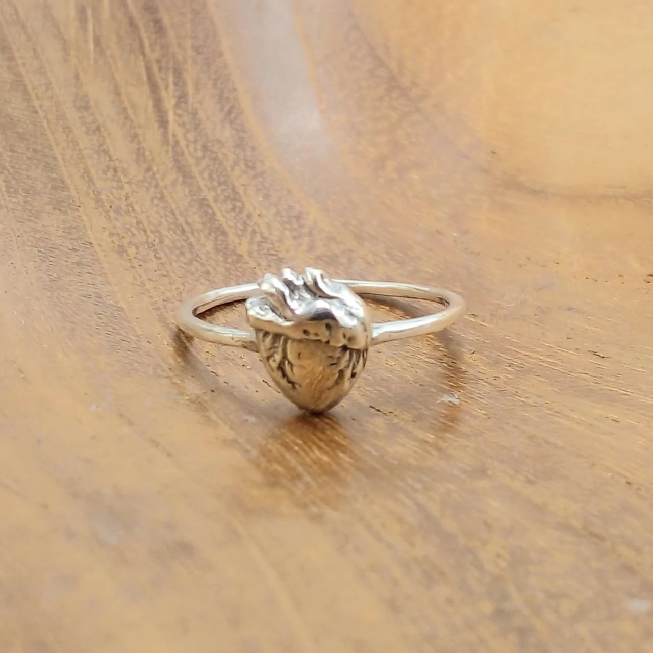 Minimalist Silver Ring "Beating Heart" R695W125 - Image 1