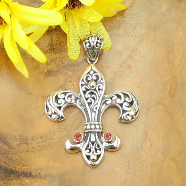 Liontin Perak Bali Permata (Fleur de lys) P837GAMW614