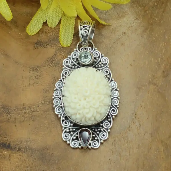 Balinese Carved Silver Pendant P838GA-W434