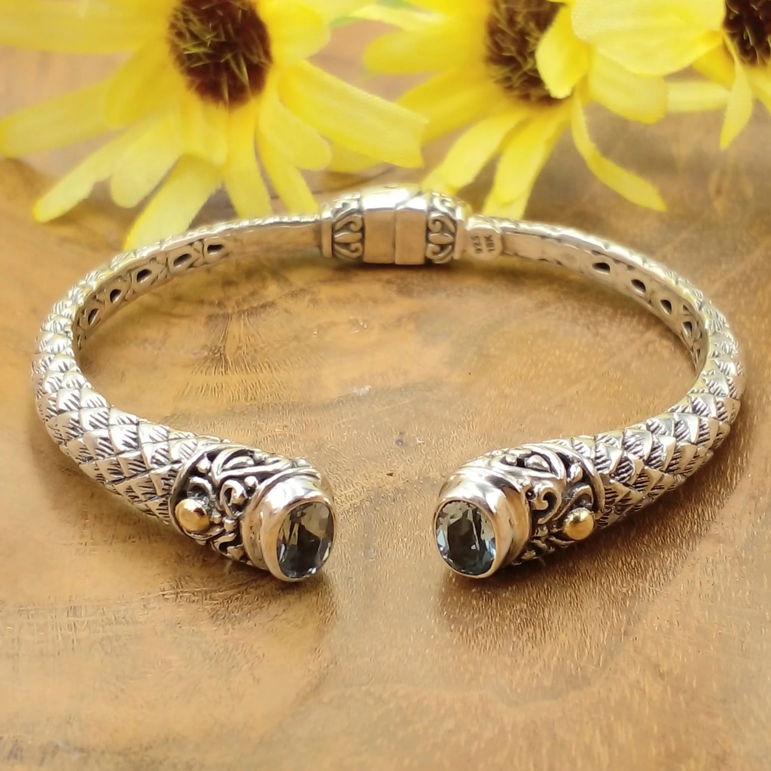 Balinese Silver Women's Bracelet B646AMYW1043