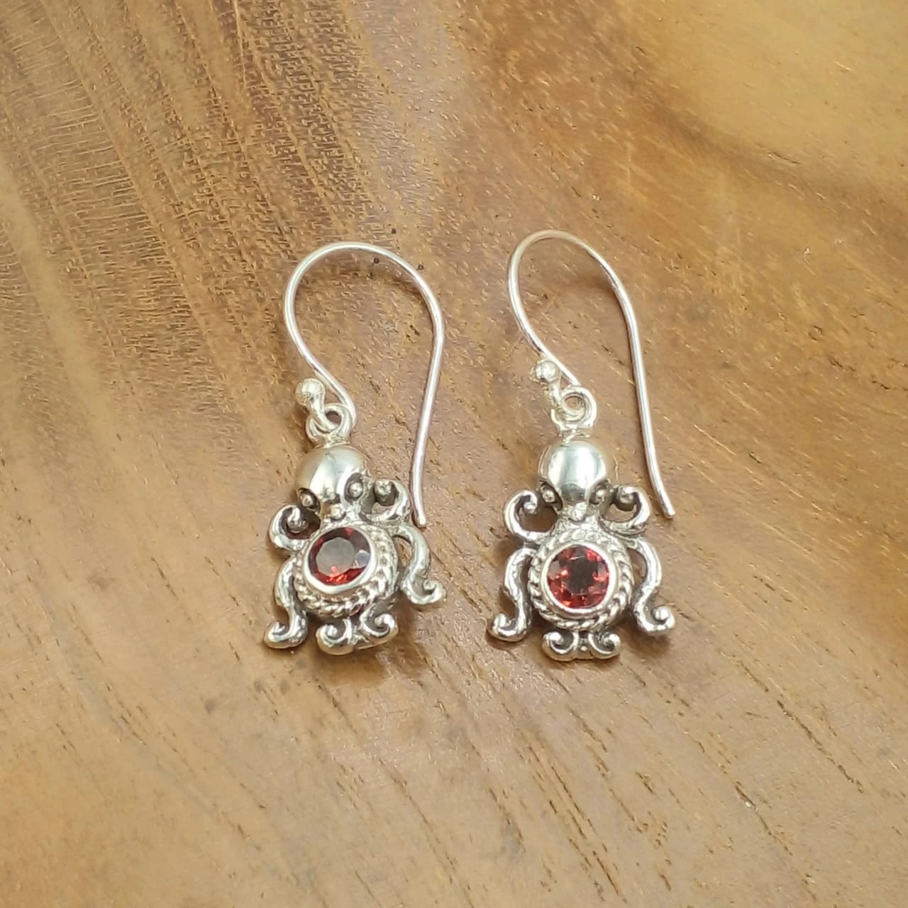 Classic Filigree Octopus Motif Silver Craft Hanging Earrings E1881AMYW190 - Image 2