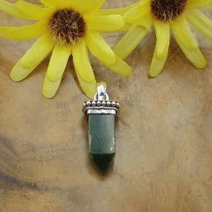 925 Silver Green Jade Tooth Pendant P874W323