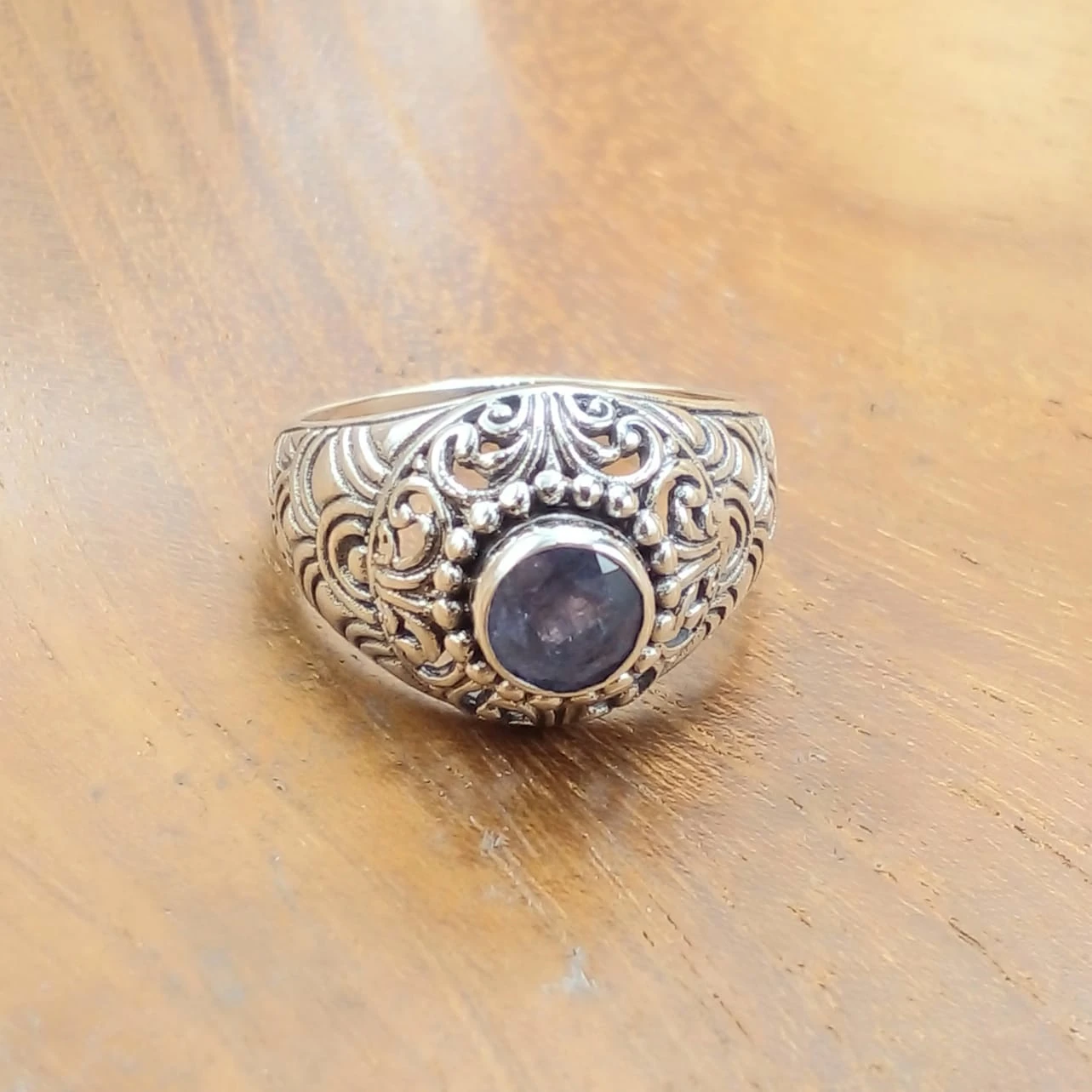 925 Sterling Silver Ring with Classic Stone Carving R339BTZW275