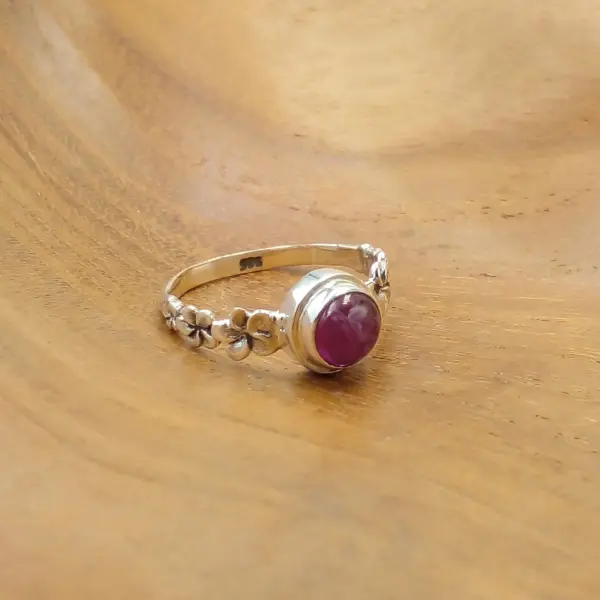 925 Sterling Silver Women's Ring with Natural Ruby Cabochon Gemstone and Flower Carving R650RD-RBYW230